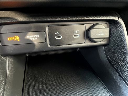 Certified 2025 Honda Civic Sport image 18