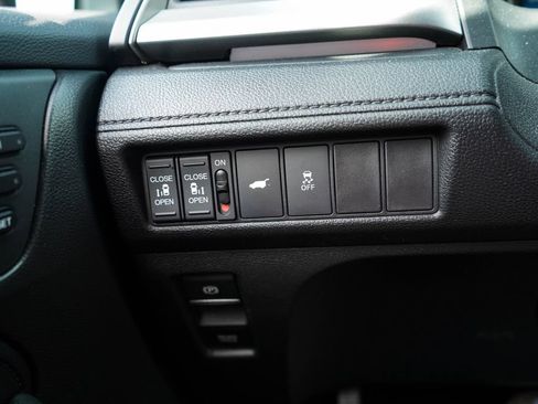Used 2025 Honda Odyssey Sport-L image 29