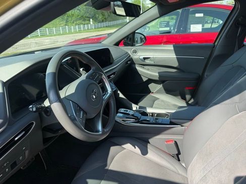 Used 2021 Hyundai Sonata SEL Plus w/ Tech Package image 11