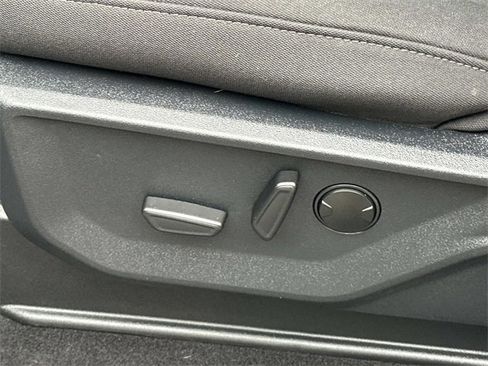 Used 2025 Ford F150 XLT w/ Equipment Group 302A MID image 23