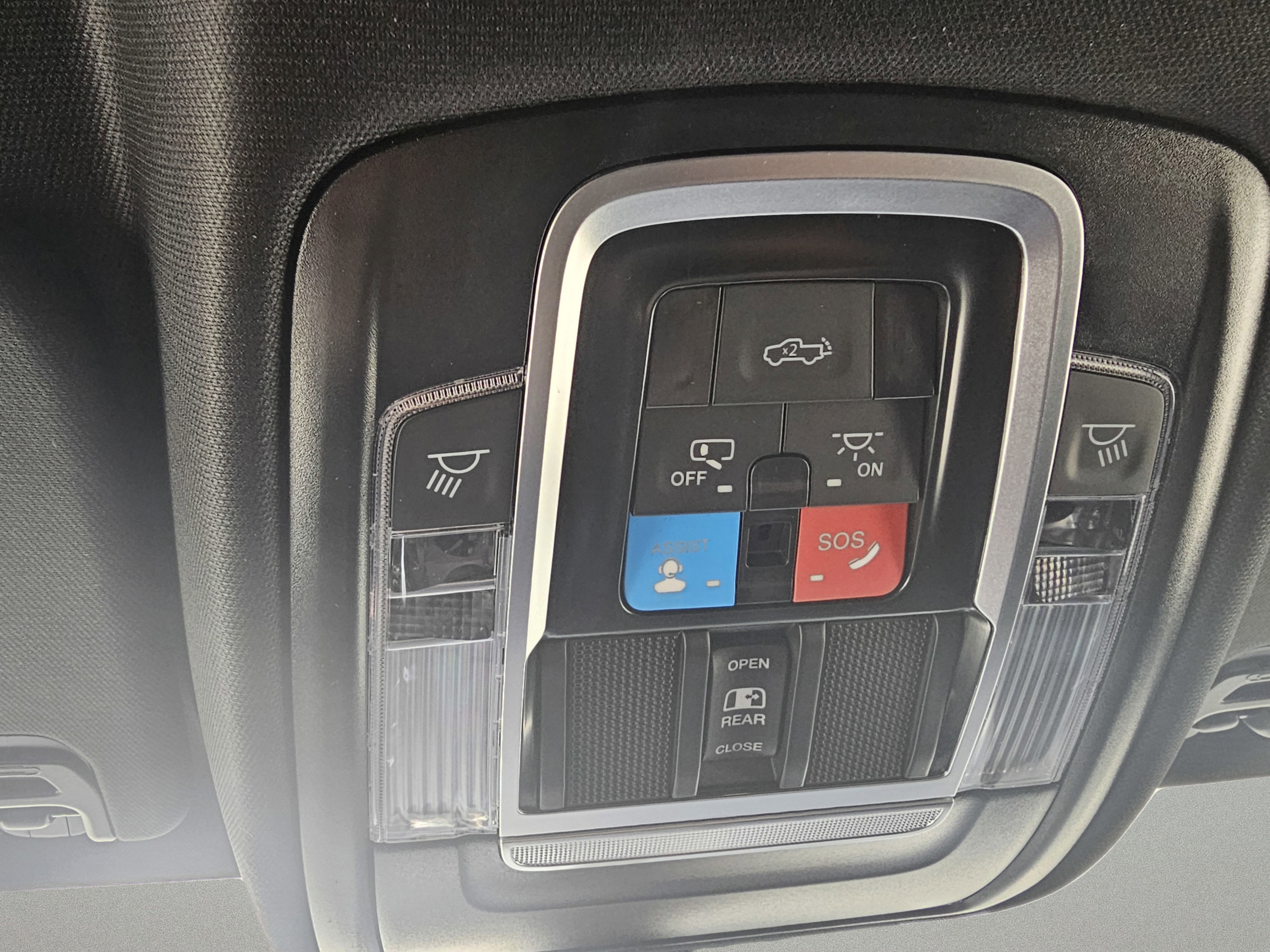 Used 2025 RAM 1500 Big Horn AWD/4WD image 27