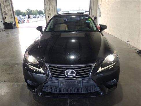 Used 2016 Lexus IS 200t RWD image 8
