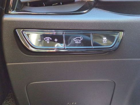 Certified 2024 Kia Niro Wind w/ Wind Preserve Package image 17