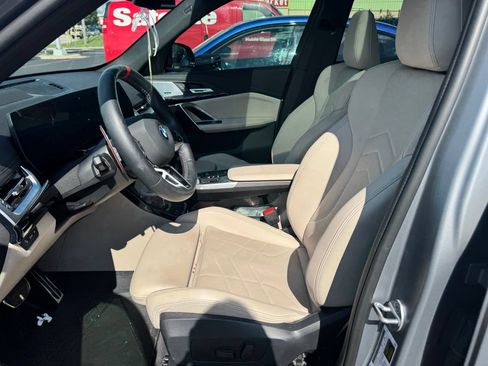 Used 2025 BMW X1 M35i w/ Premium Package AWD/4WD image 8