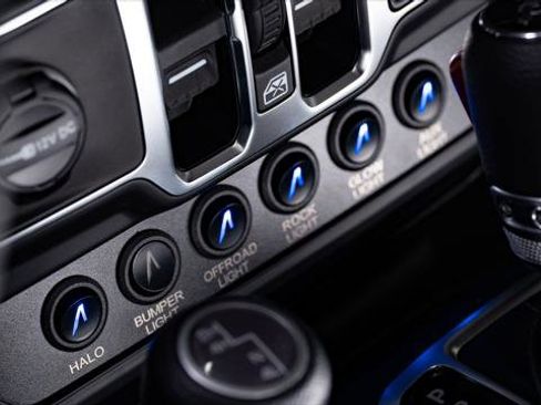 Used 2026 Jeep Gladiator Sport image 33