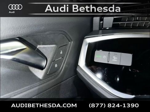 Used 2019 Audi Q3 2.0T Premium Plus w/ Premium Plus Package image 15