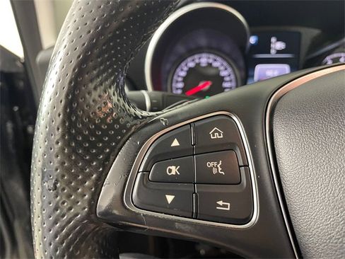 Used 2015 Mercedes-Benz C 300 4MATIC Sedan image 12