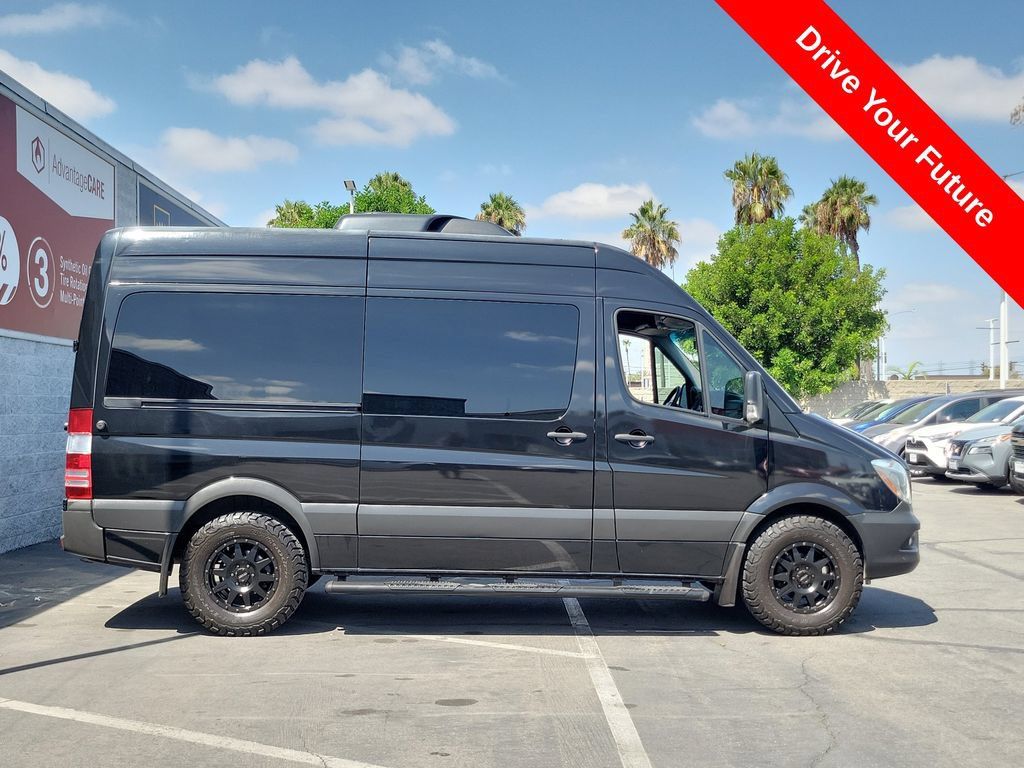 Used 2018 Mercedes-Benz Sprinter 2500 image 29