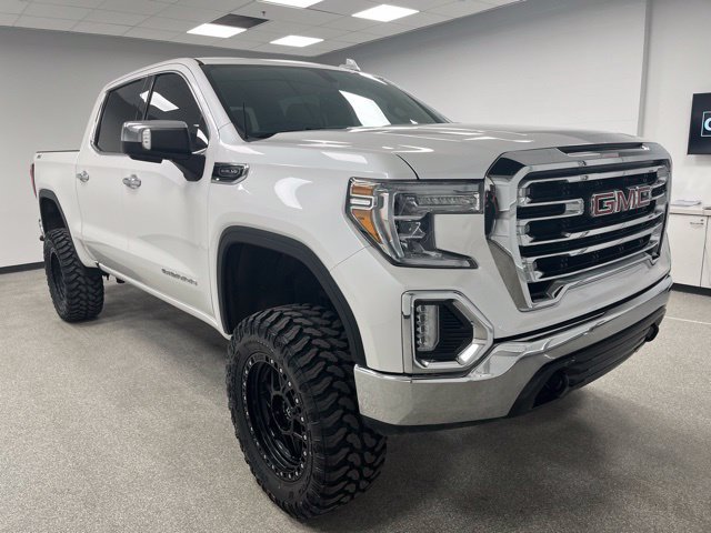 Used 2020 GMC Sierra 1500 SLT w/ X31 Off-Road Package AWD/4WD image 2