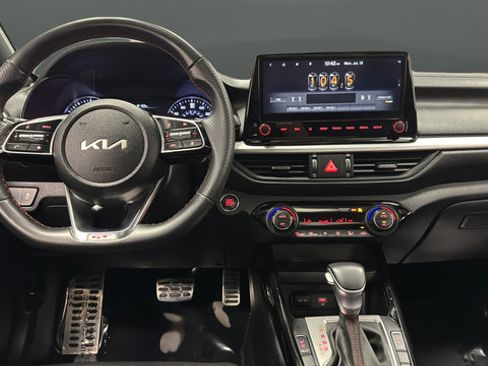 Used 2022 Kia Forte GT w/ GT2 Package FWD image 10