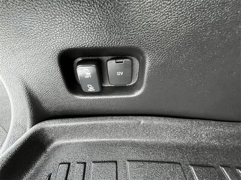 Certified 2024 Ford Edge SEL w/ Convenience Package image 25