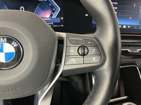 Certified 2025 BMW X1 xDrive28i w/ Convenience Package image 17