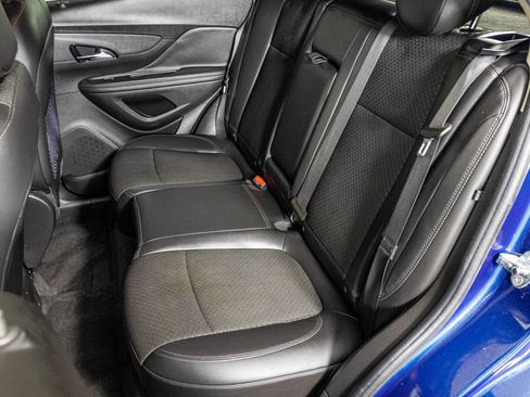 Used 2020 Buick Encore Preferred FWD image 35