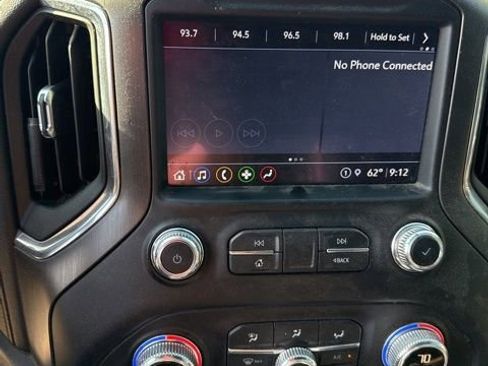 Used 2022 GMC Sierra 2500 AT4 w/ Gooseneck/5TH Wheel Package image 11