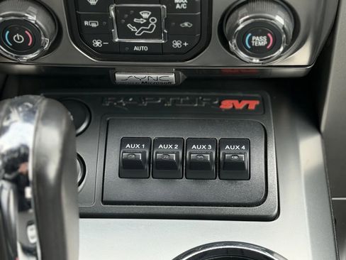 Used 2014 Ford F150 Raptor w/ Equipment Group 801A Luxury image 35