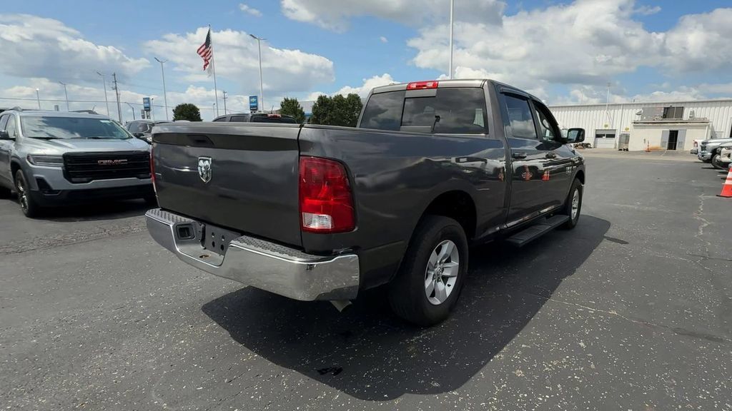 Used 2019 RAM 1500 Classic SLT RWD image 8