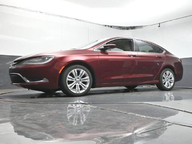 Used 2016 Chrysler 200 Limited w/ Convenience Group FWD image 30