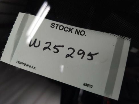 Used 2025 BMW M2 w/ Lighting Package image 25