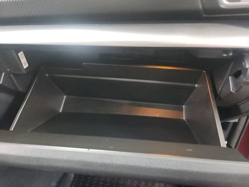 Used 2019 Subaru Forester Premium image 31