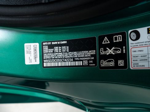 Used 2025 BMW M8 Competition image 20