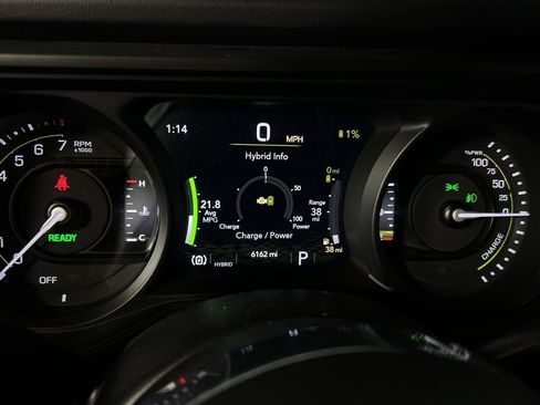 Used 2024 Jeep Wrangler Unlimited Sahara w/ Technology Group image 23