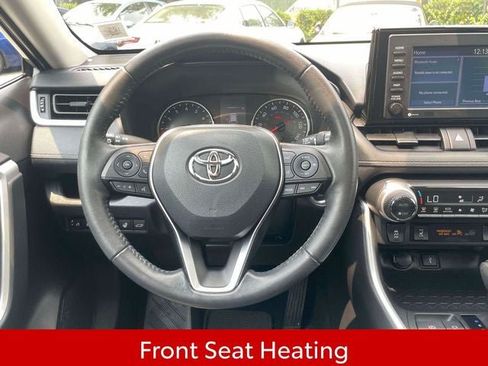 Used 2022 Toyota RAV4 XLE w/ Convenience Package AWD/4WD image 17