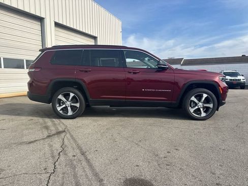 New 2025 Jeep Grand Cherokee L Limited w/ Luxury Tech Group II image 14