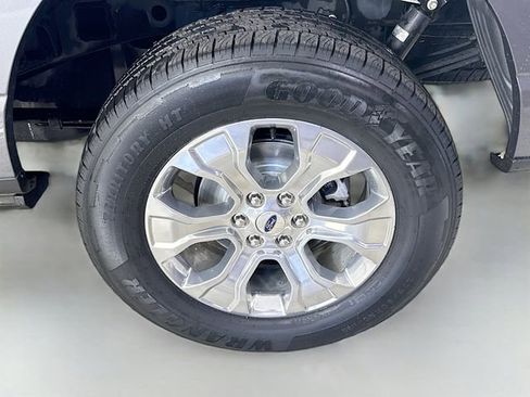 Certified 2022 Ford F150 Platinum w/ Equipment Group 701A High image 33