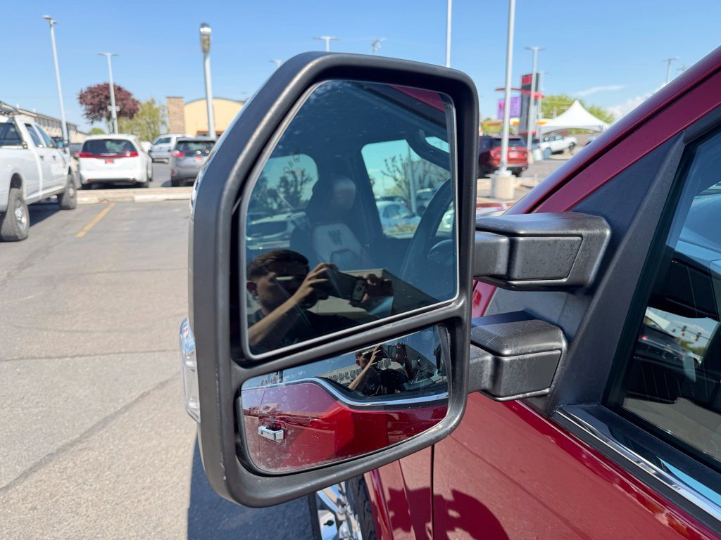 Used 2018 Ford F150 King Ranch w/ Equipment Group 601A Luxury AWD/4WD image 11