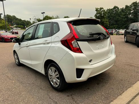 Used 2017 Honda Fit LX image 5
