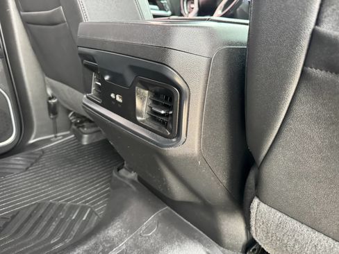 Used 2023 Chevrolet Silverado 1500 LT AWD/4WD image 39
