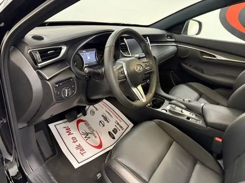 Used 2025 INFINITI QX55 Luxe image 11