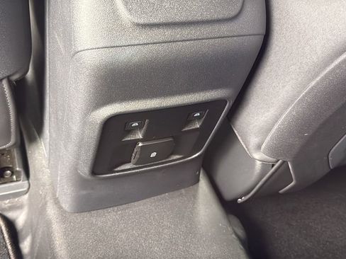 Used 2022 Ford Bronco Badlands image 13