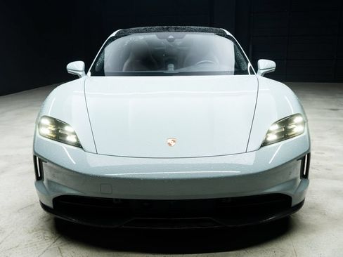 Used 2025 Porsche Taycan RWD image 3