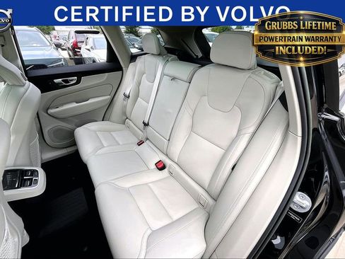 Used 2023 Volvo XC60 B6 Ultimate w/ Protection Package Premier AWD/4WD image 33