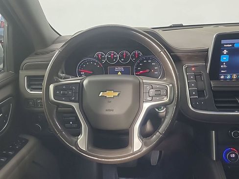 Used 2021 Chevrolet Suburban LT w/ LT Signature Package AWD/4WD image 24