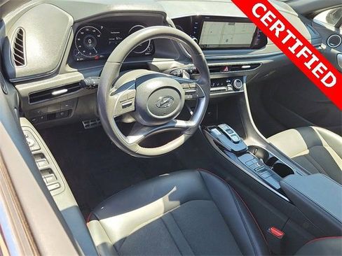 Used 2023 Hyundai Sonata SEL Plus image 2