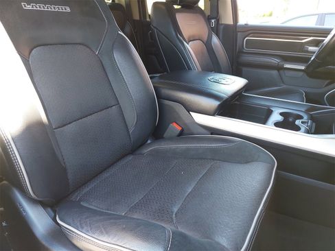 Used 2020 RAM 1500 Laramie image 10