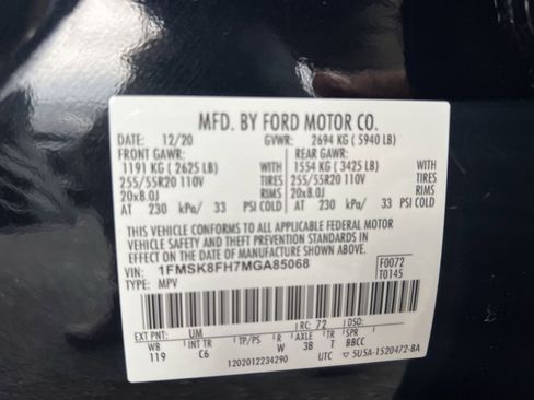 Used 2021 Ford Explorer Limited w/ Equipment Group 301A image 30