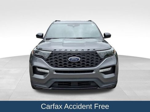 Used 2022 Ford Explorer ST-Line AWD/4WD image 3