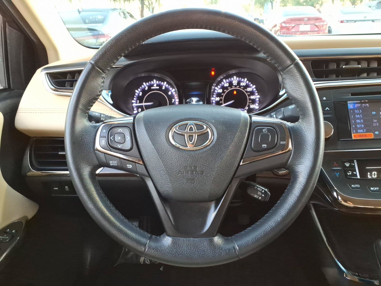 Used 2013 Toyota Avalon XLE FWD image 12