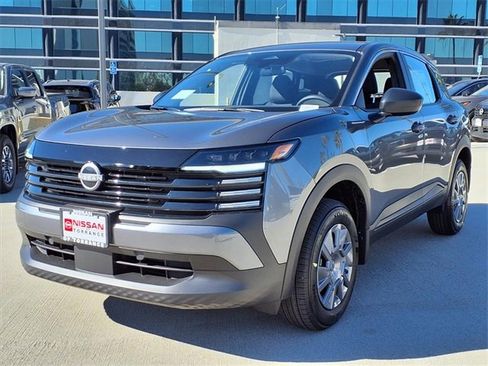 New 2026 Nissan Kicks S image 3