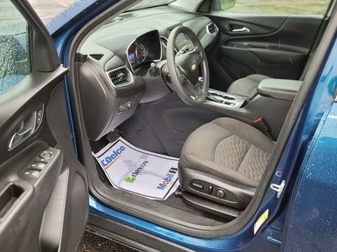 Used 2021 Chevrolet Equinox LT image 18