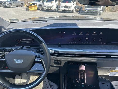 New 2025 Cadillac Escalade IQ Sport 1 w/ Smart Trailering package image 11