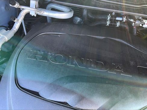 Used 2024 Honda Odyssey Touring image 32