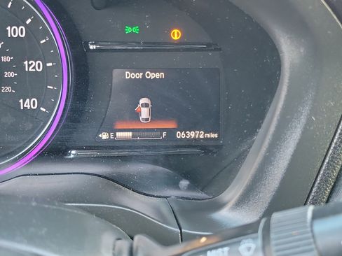 Used 2022 Honda HR-V EX image 10