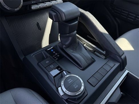 New 2025 Toyota Tacoma 4x4 Double Cab image 18
