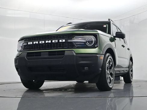 Used 2025 Ford Bronco Sport Outer Banks w/ Outer Banks Tech Package+ AWD/4WD image 42