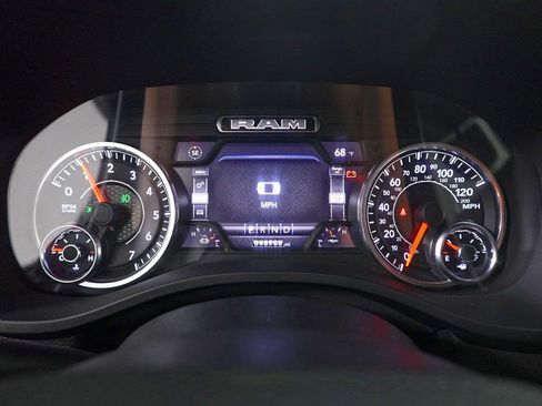 Used 2022 RAM 1500 Big Horn w/ Trailer Tow Group image 15