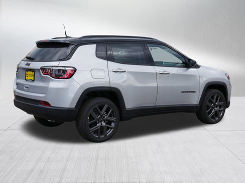 New 2026 Jeep Compass Limited image 7